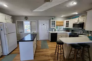 7 Riverhead Rd, Sound Beach, NY 11789 - Photo 12