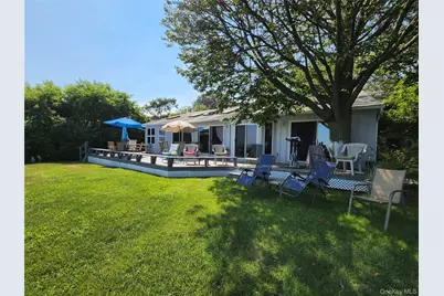 7 Riverhead Road, Sound Beach, NY 11789 - Photo 2