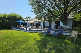 7 Riverhead Rd, Sound Beach, NY 11789 - Photo 2