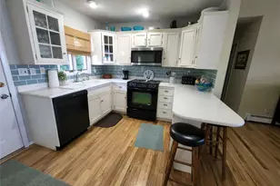 7 Riverhead Rd, Sound Beach, NY 11789 - Photo 6