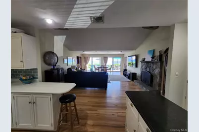 7 Riverhead Road, Sound Beach, NY 11789 - Photo 16