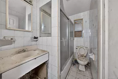 10 Best Street, Freeport, NY 11520 - Photo 4
