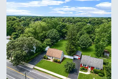 48 Marshall Drive, Selden, NY 11784 - Photo 32