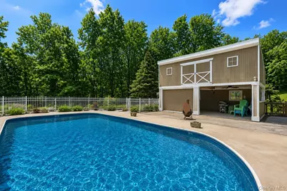 564 Clove Road, Monroe, NY 10950 - Photo 2