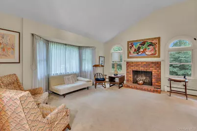 17 Arbor Lane, Dix Hills, NY 11746 - Photo 6