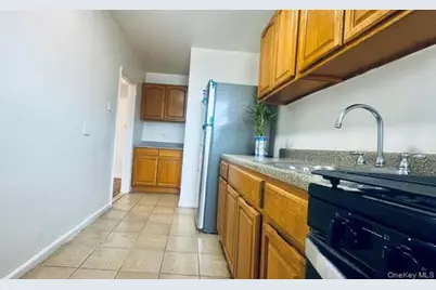 144-11 Sanford Avenue #5I, Flushing, NY 11355 - Photo 4