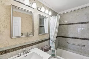 187 Glen Dr, Ridge, NY 11961 - Photo 20