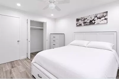 253 Robinson Avenue, Bronx, NY 10465 - Photo 22