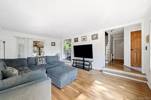 117 Bryan Ave, Amityville, NY 11701 - Photo 4
