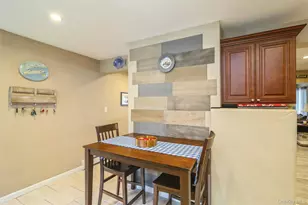 45 Abbot Ln, Hicksville, NY 11801 - Photo 8