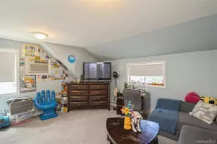 45 Abbot Ln, Hicksville, NY 11801 - Photo 24