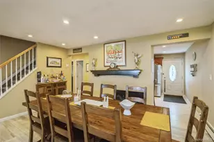 45 Abbot Ln, Hicksville, NY 11801 - Photo 14