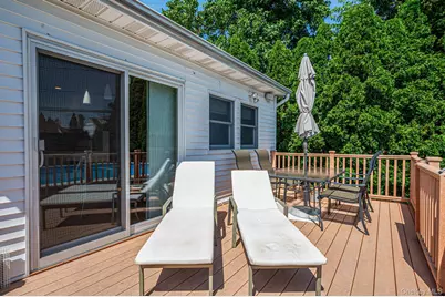 57 Blanche Street, Plainview, NY 11803 - Photo 16