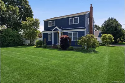 382 Johnson Avenue, Bohemia, NY 11716 - Photo 2