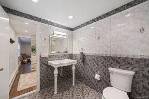 863 Richmond Rd, East Meadow, NY 11554 - Photo 34