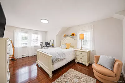 863 Richmond Road, East Meadow, NY 11554 - Photo 26