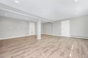 1777 Roberta Ln, Merrick, NY 11566 - Photo 26