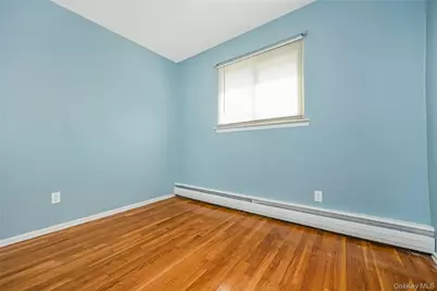 1777 Roberta Lane, Merrick, NY 11566 - Photo 20