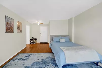 370 Westchester Avenue #3M, Port Chester, NY 10573 - Photo 4