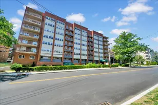 370 Westchester Ave, Port Chester, NY 10573 - Photo 18