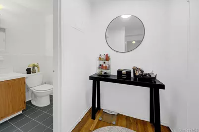 370 Westchester Avenue #3M, Port Chester, NY 10573 - Photo 8