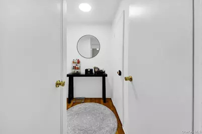 370 Westchester Avenue #3M, Port Chester, NY 10573 - Photo 4