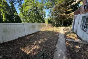 177 Longvue Terrace, Yonkers, NY 10710 - Photo 6