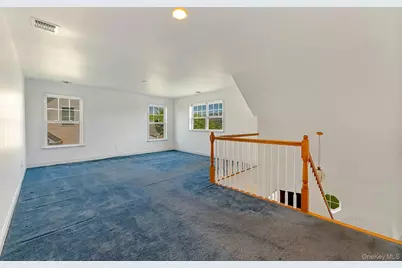 159 Stoneleigh Drive, Riverhead, NY 11901 - Photo 16