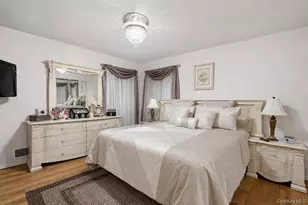 159-48 91st St, Howard Beach, NY 11414 - Photo 10