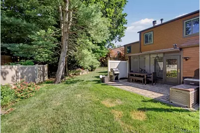 3 Adrian Court #E, Cortlandt Manor, NY 10567 - Photo 22