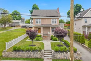 609 Washington St, Peekskill, NY 10566 - Photo 2