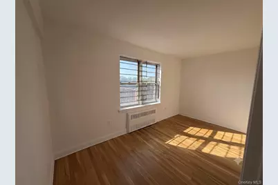 245 Bronx River Road #7F, Yonkers, NY 10704 - Photo 8