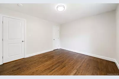 245 Melville Road, Huntington Station, NY 11746 - Photo 16