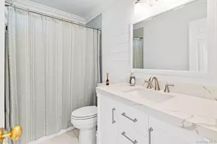 47 Wilson St, Blue Point, NY 11715 - Photo 18