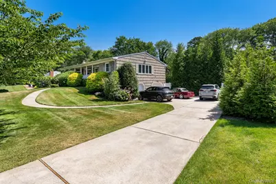 47 Wilson Street, Blue Point, NY 11715 - Photo 2