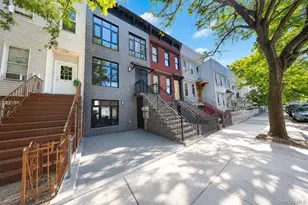 25 Goodwin Pl, Brooklyn, NY 11221 - Photo 4