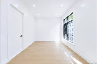 25 Goodwin Place, Brooklyn, NY 11221 - Photo 16