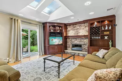 14 Thrush Court, East Northport, NY 11731 - Photo 8