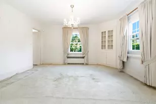 9 Leith Pl, White Plains, NY 10605 - Photo 18