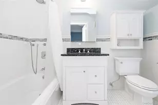 9 Leith Pl, White Plains, NY 10605 - Photo 24