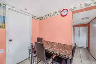 366 Albany Ave, Amityville, NY 11701 - Photo 20