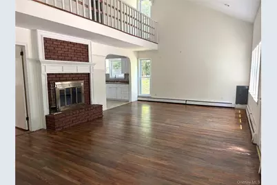 7 Albertines Lane, East Hampton, NY 11937 - Photo 6