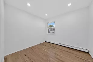 28 Roslyn Ave, Selden, NY 11784 - Photo 8