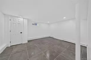 28 Roslyn Ave, Selden, NY 11784 - Photo 18
