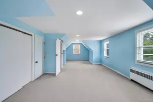 52 Yorktown St, Rockville Centre, NY 11570 - Photo 28