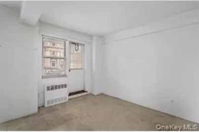89-15 Parsons Boulevard, Jamaica, NY 11432 - Photo 8