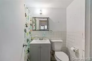 89-15 Parsons Blvd, Jamaica, NY 11432 - Photo 10