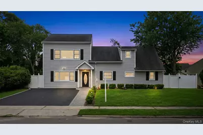 6 Regal Lane, Levittown, NY 11756 - Photo 1
