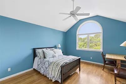 3 Chivas Court, Southampton, NY 11968 - Photo 22