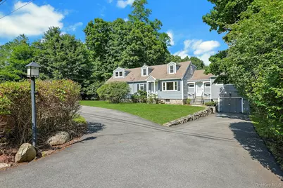 2838 Mead Street, Yorktown Heights, NY 10598 - Photo 2